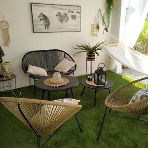  Appartement : Magnifique Studio, Idéalement Situé